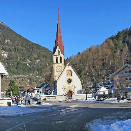 Falkner-11 By Interhome