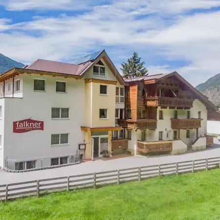 Falkner-11 By Interhome Oberlängenfeld